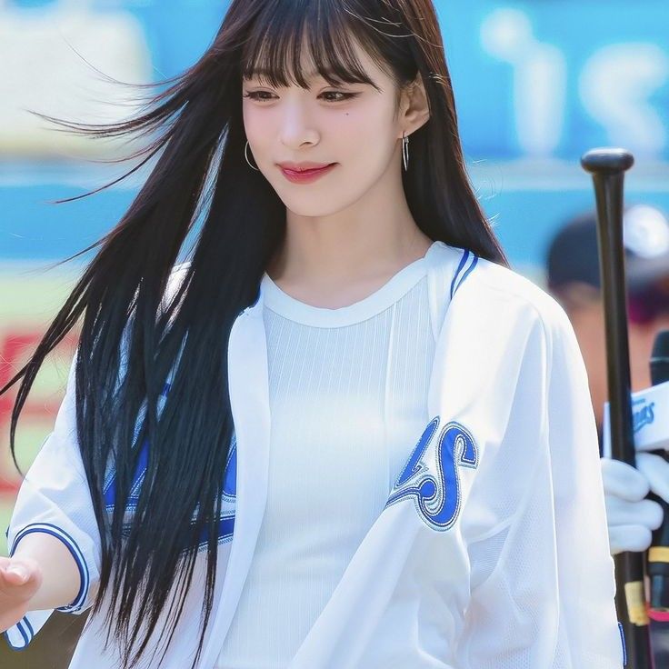 Recent activity shot of fromis (9)