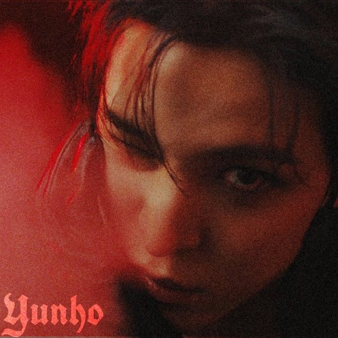 Behind-the-scenes cut of Yunho (ATEEZ)