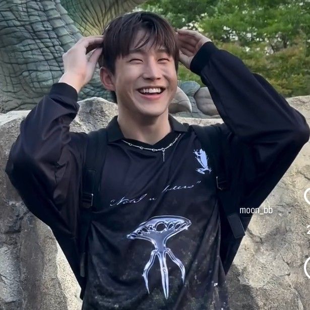 진진 (아스트로)의 비하인드 컷