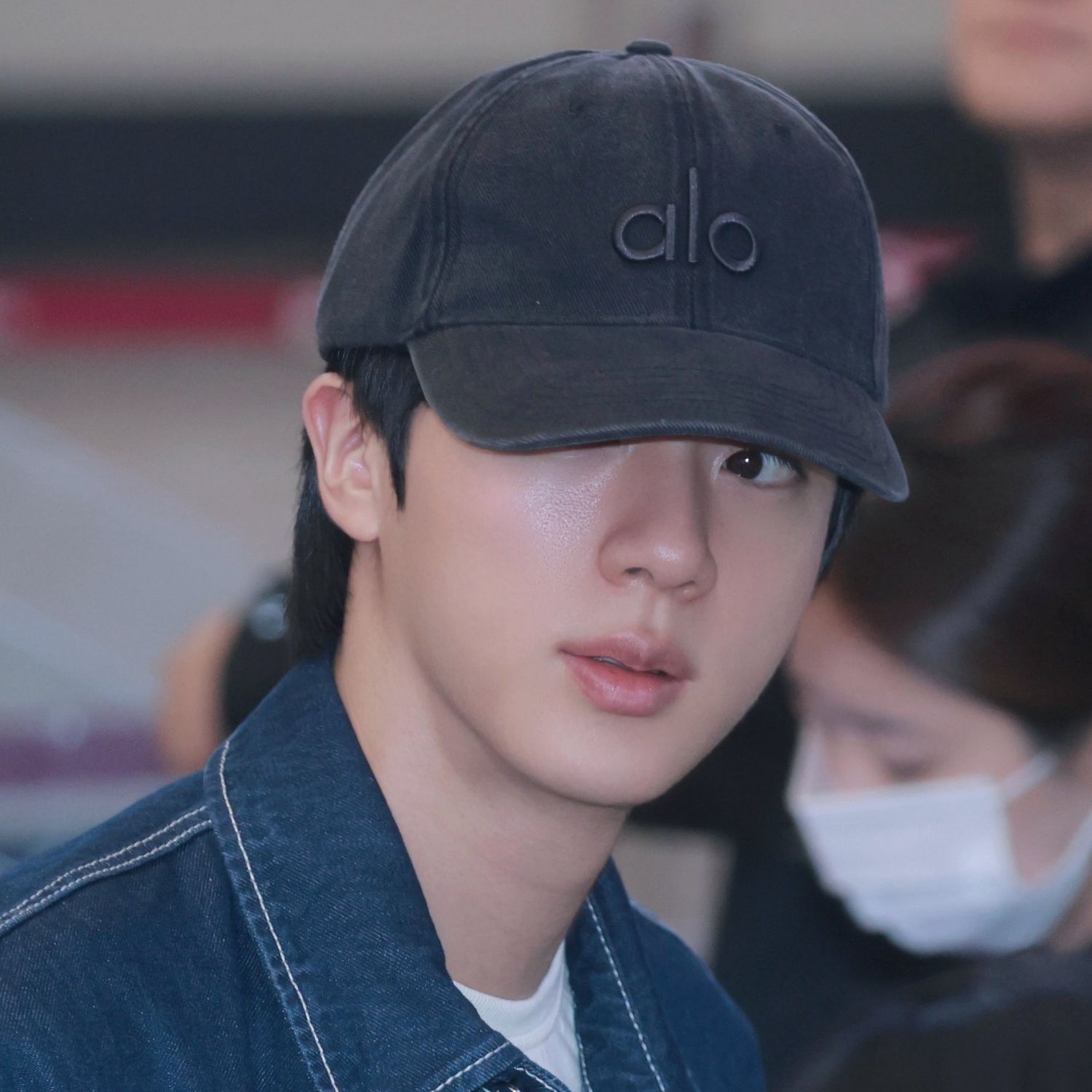 Behind-the-scenes cut of Jin (BTS)