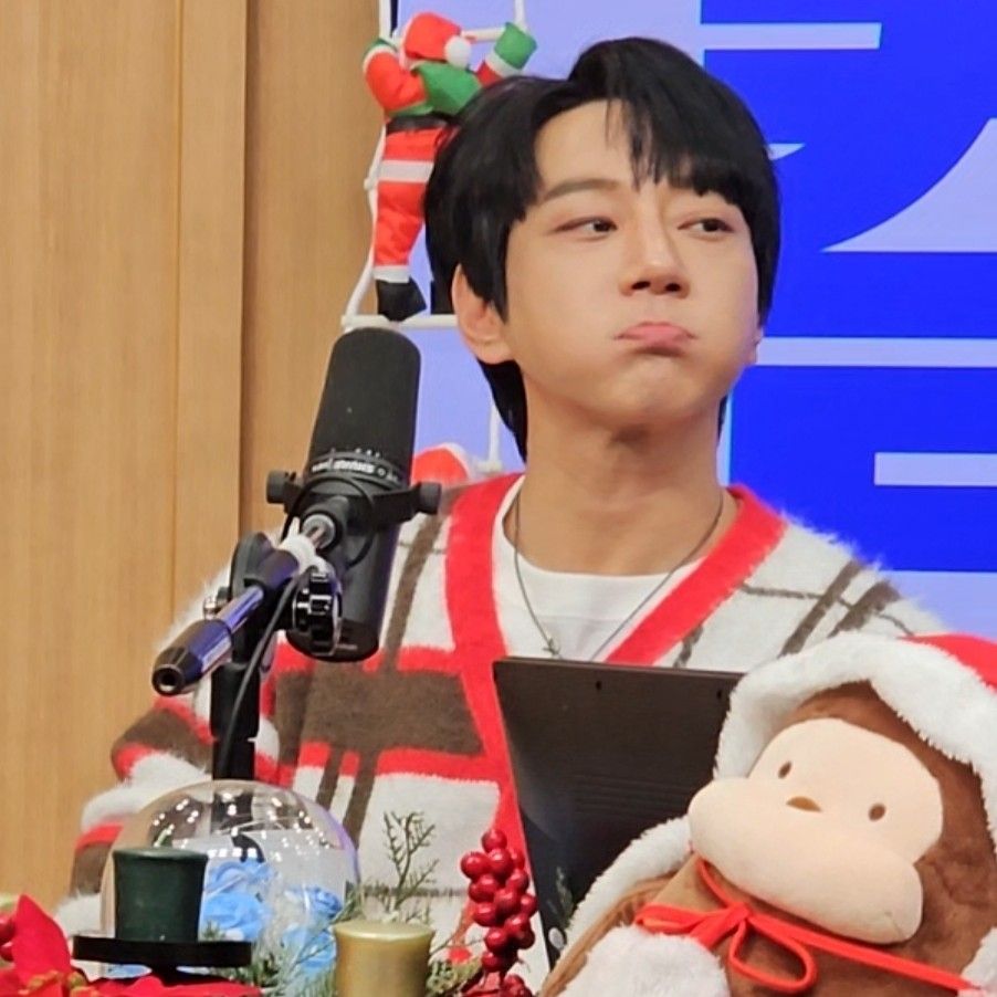 Latest photo of Hwang Chiyeol