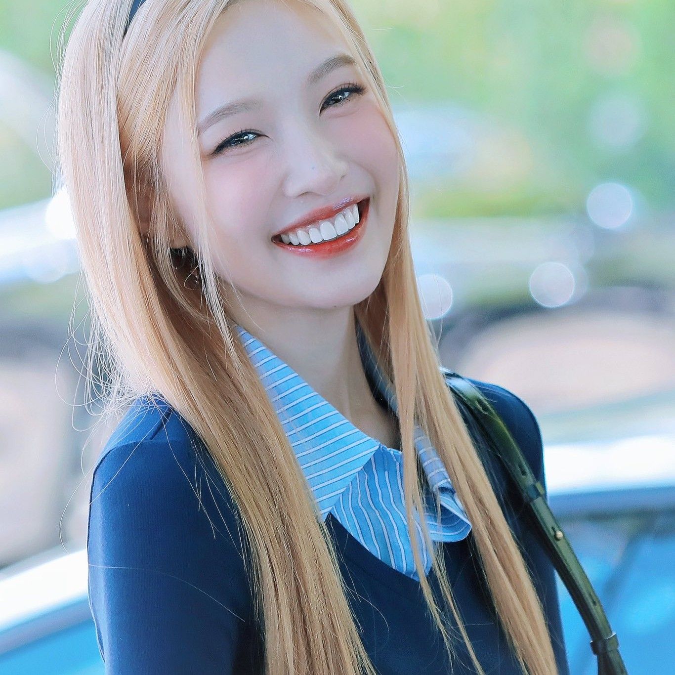 Recent activity shot of Joy (Red Velvet)