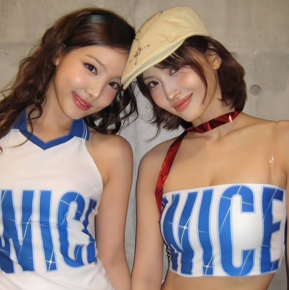 Behind-the-scenes cut of TWICE