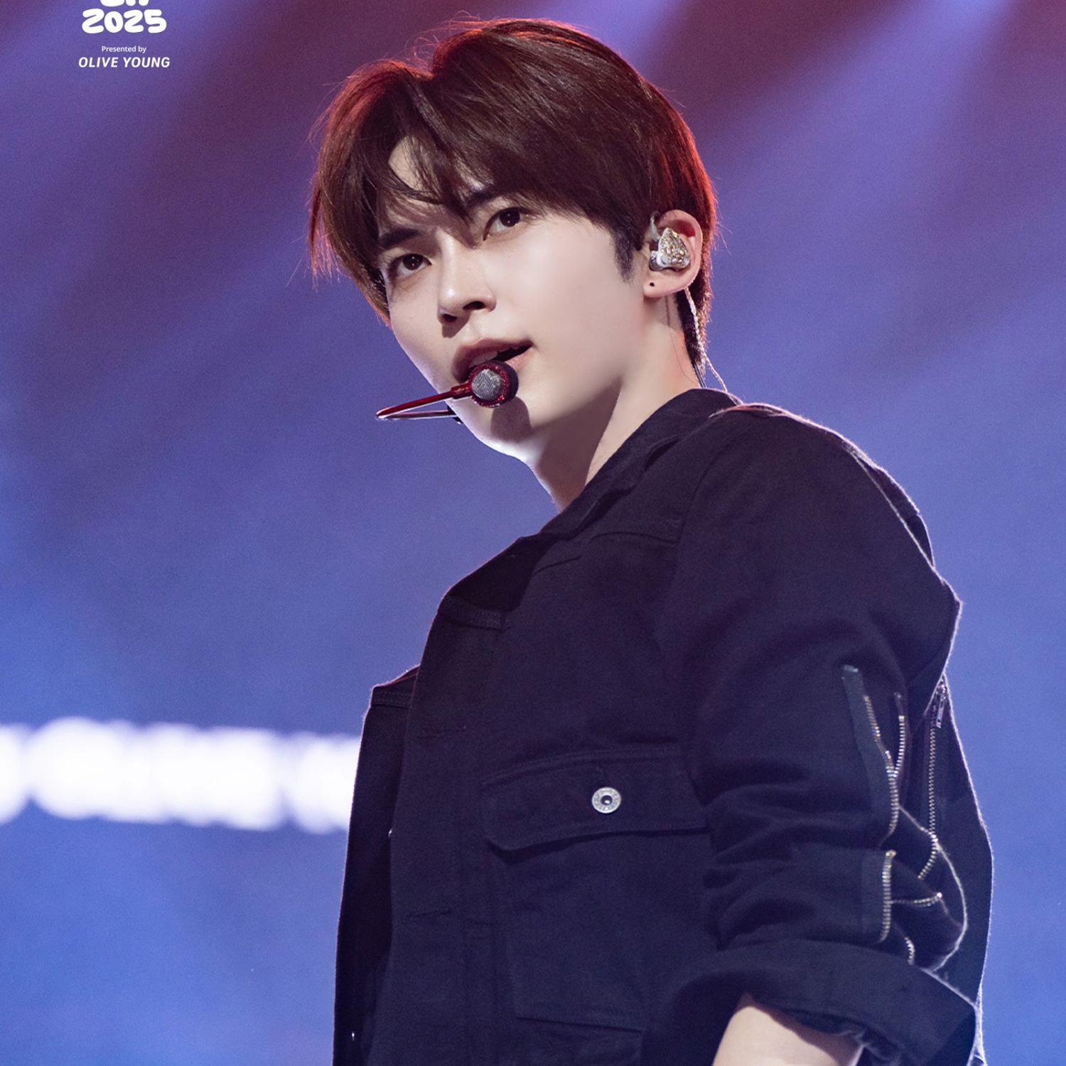 Latest photo of Sung Hanbin (ZEROBASEONE)