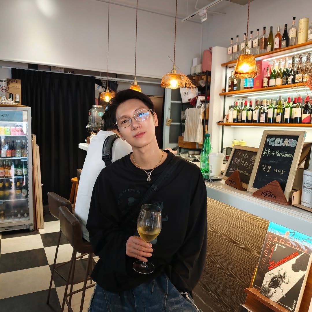 Foto aktivitas terbaru TEN (WayV)