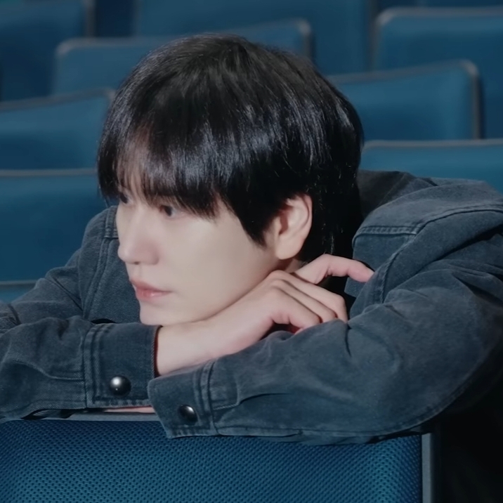 A moment captured by Kyuhyun (Super Junior)'s fan