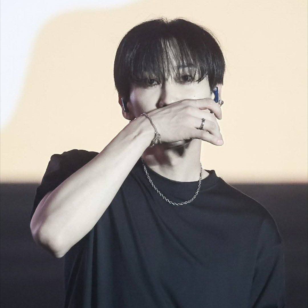 Behind-the-scenes cut of Eunhyuk (Super Junior)