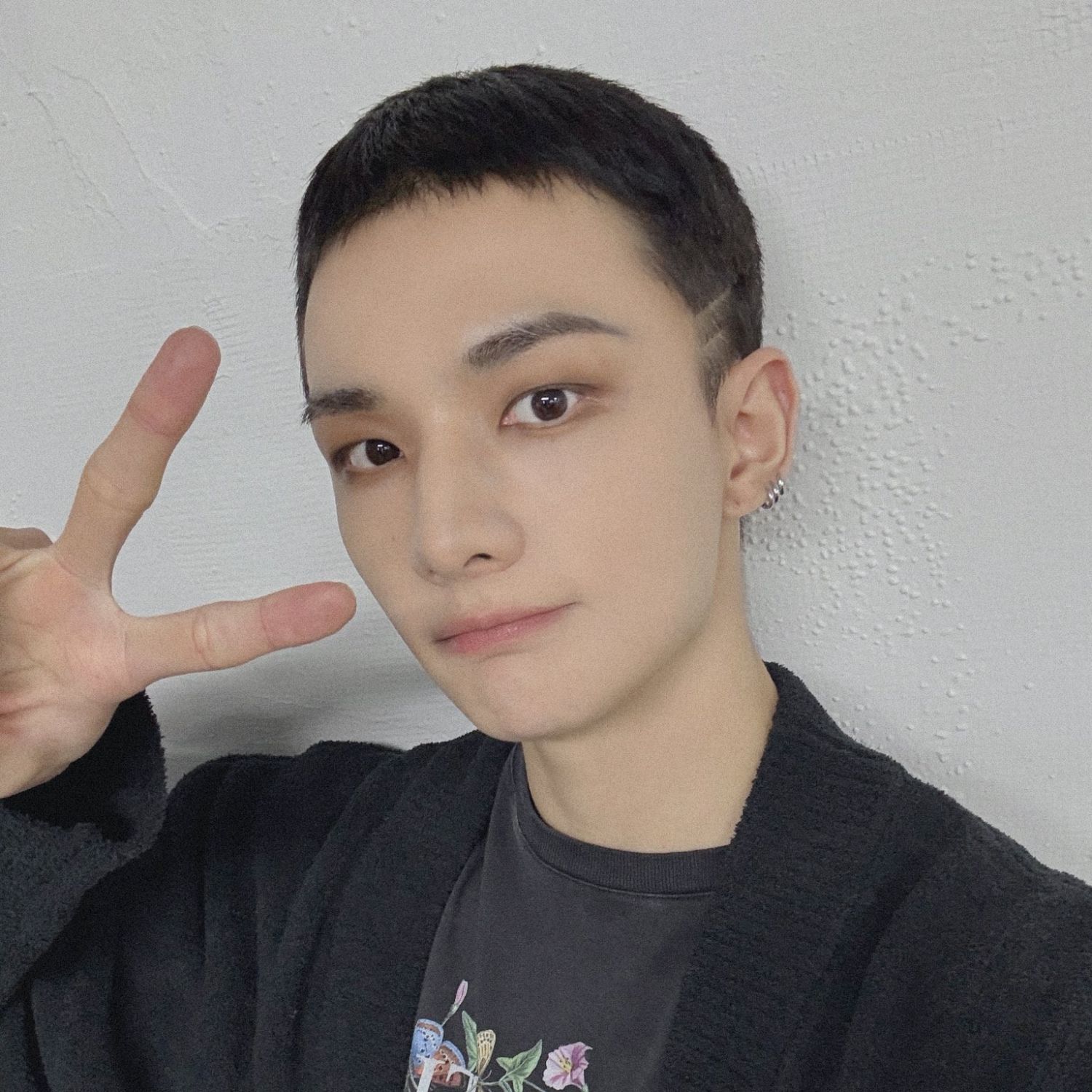 Recent activity shot of Hyunjin (Stray Kids)