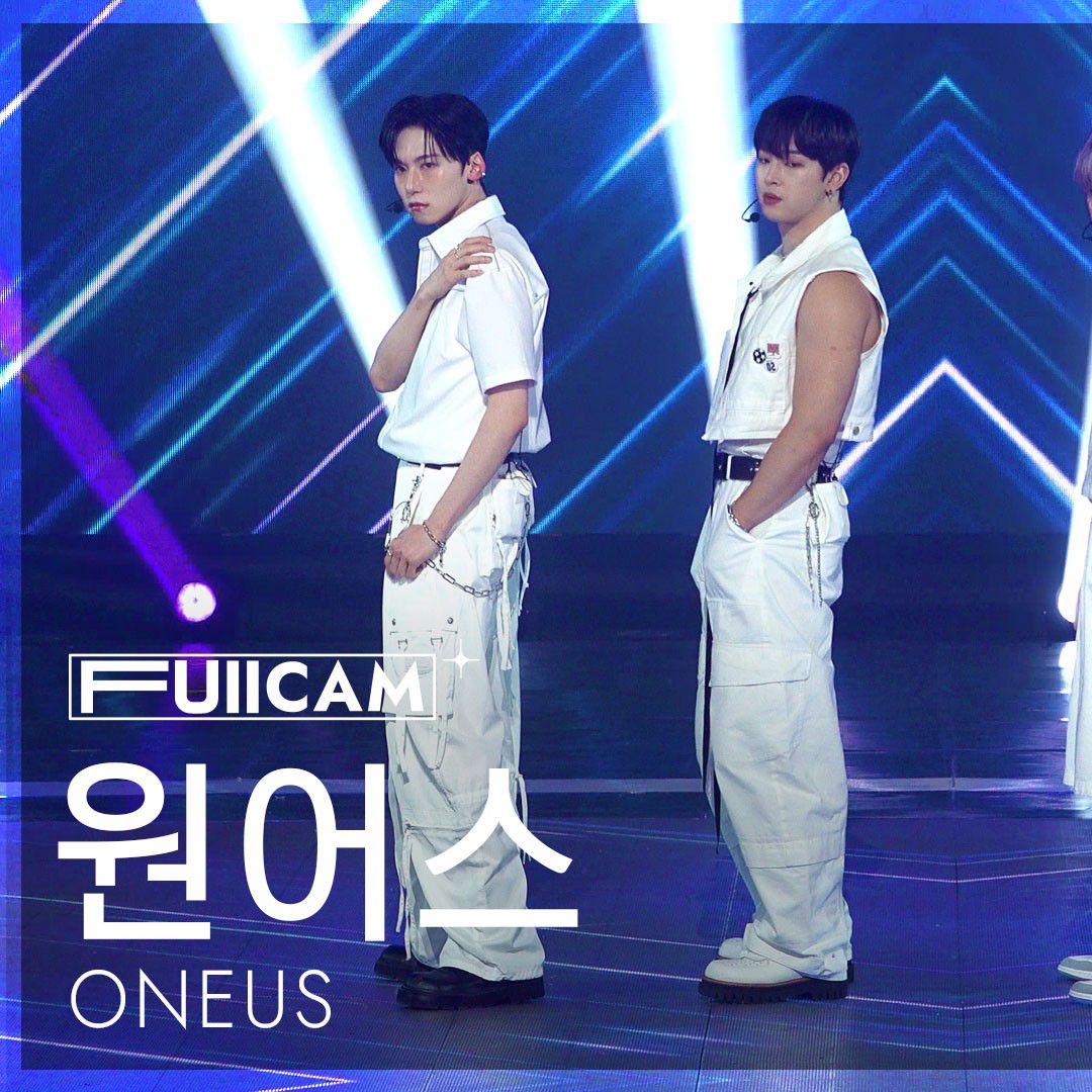 Recent activity shot of LEE DO (ONEUS)