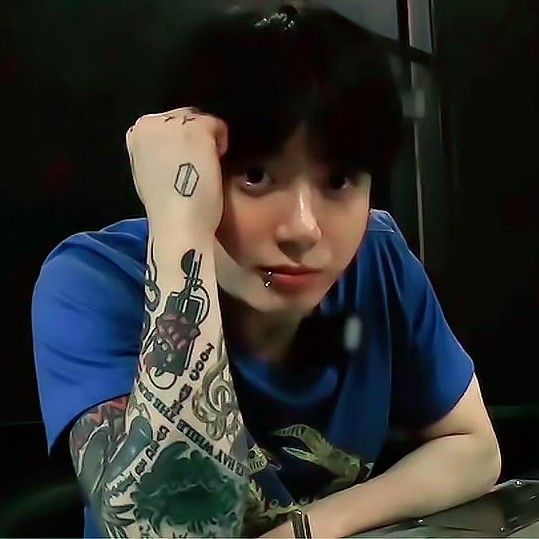 柾國 (防彈少年團)的最新活動照片