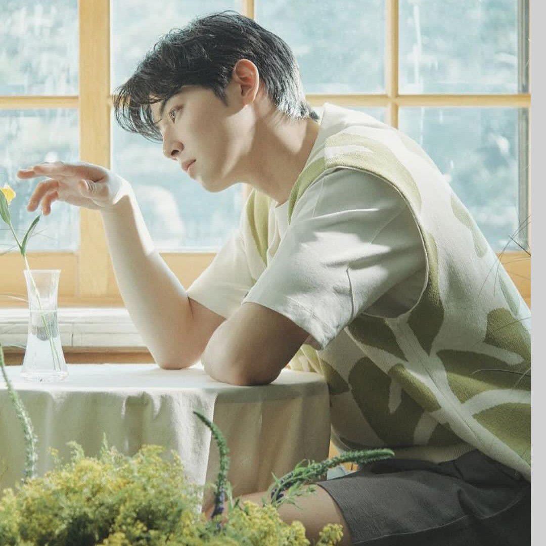 Behind-the-scenes cut of Eunwoo (ASTRO)