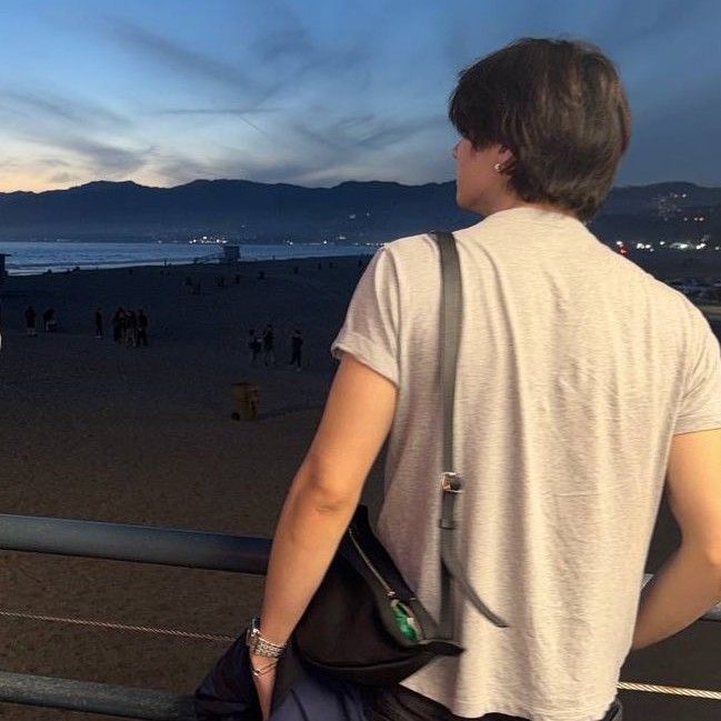 Recent activity shot of Anton (RIIZE)