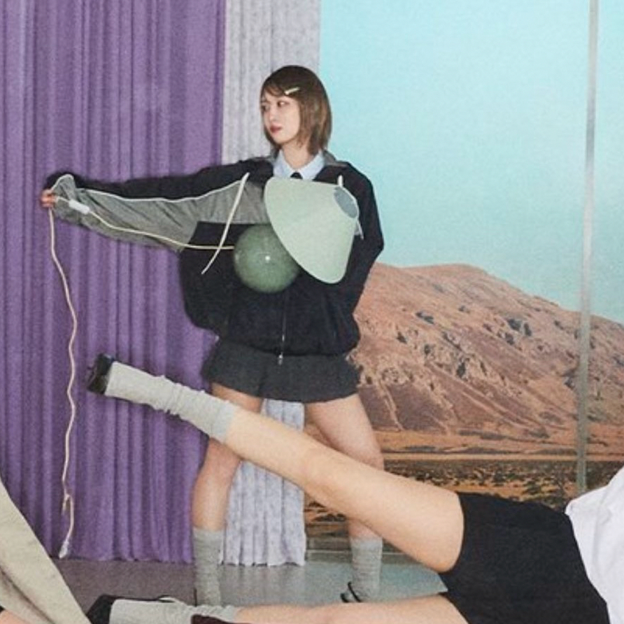 Recent activity shot of Momo (TWICE)
