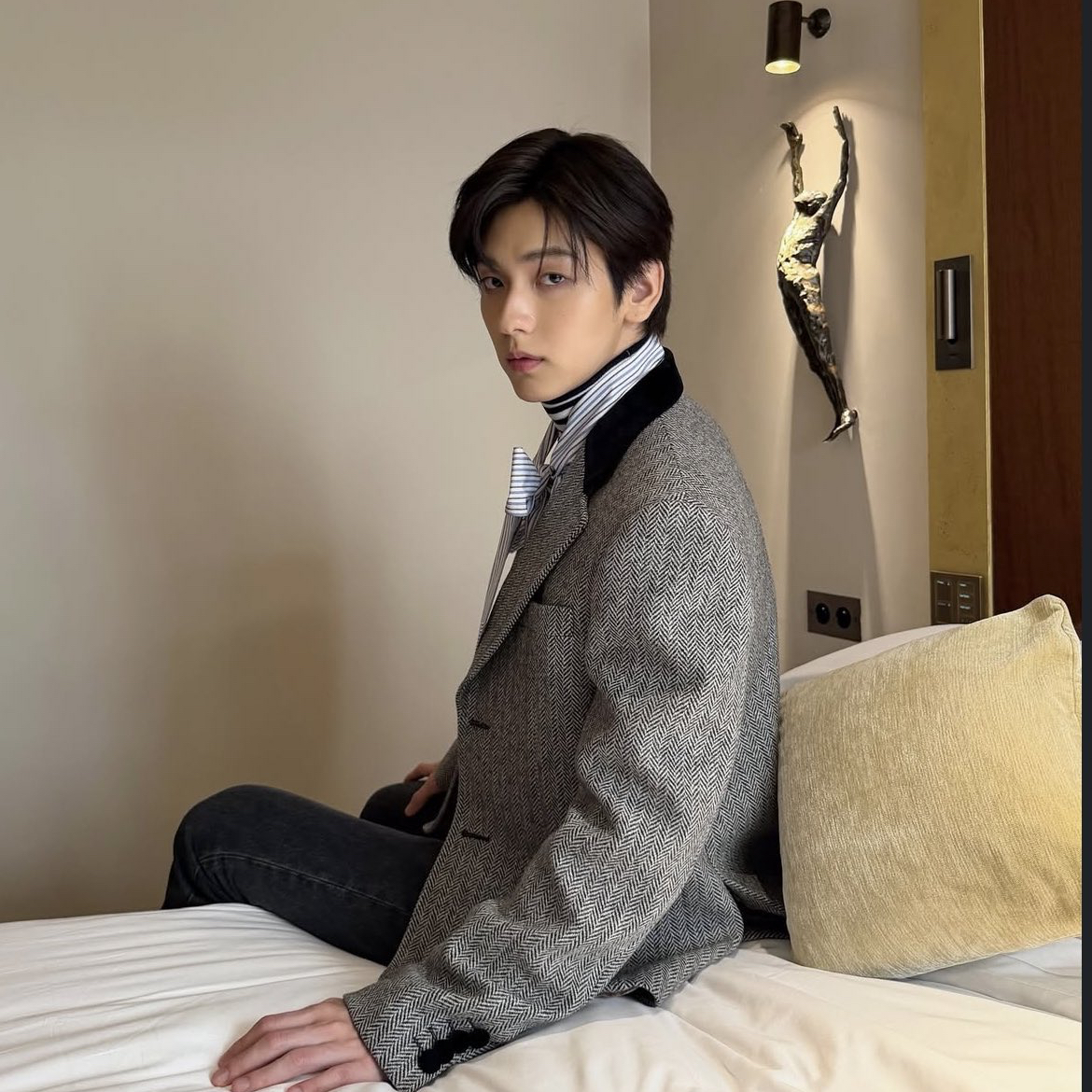 Behind-the-scenes cut of Soobin (TOMORROW X TOGETHER)