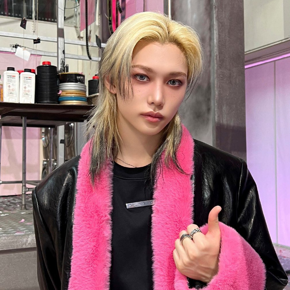 Behind-the-scenes cut of Felix (Stray Kids)