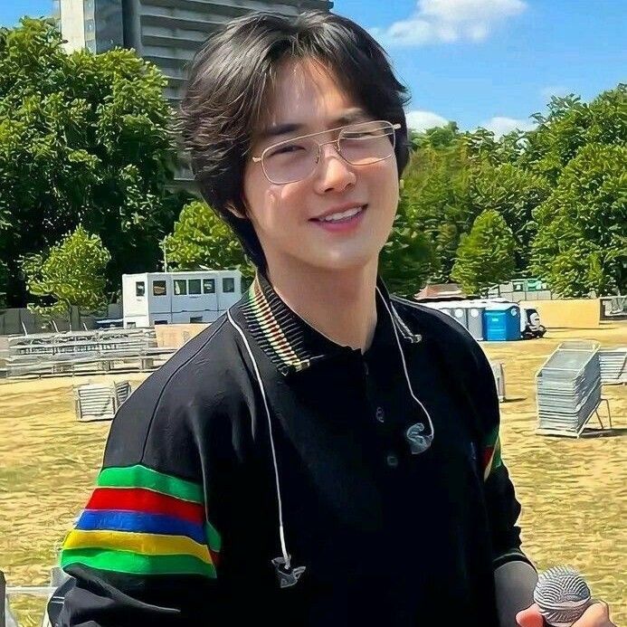 A moment captured by Suho (EXO)'s fan