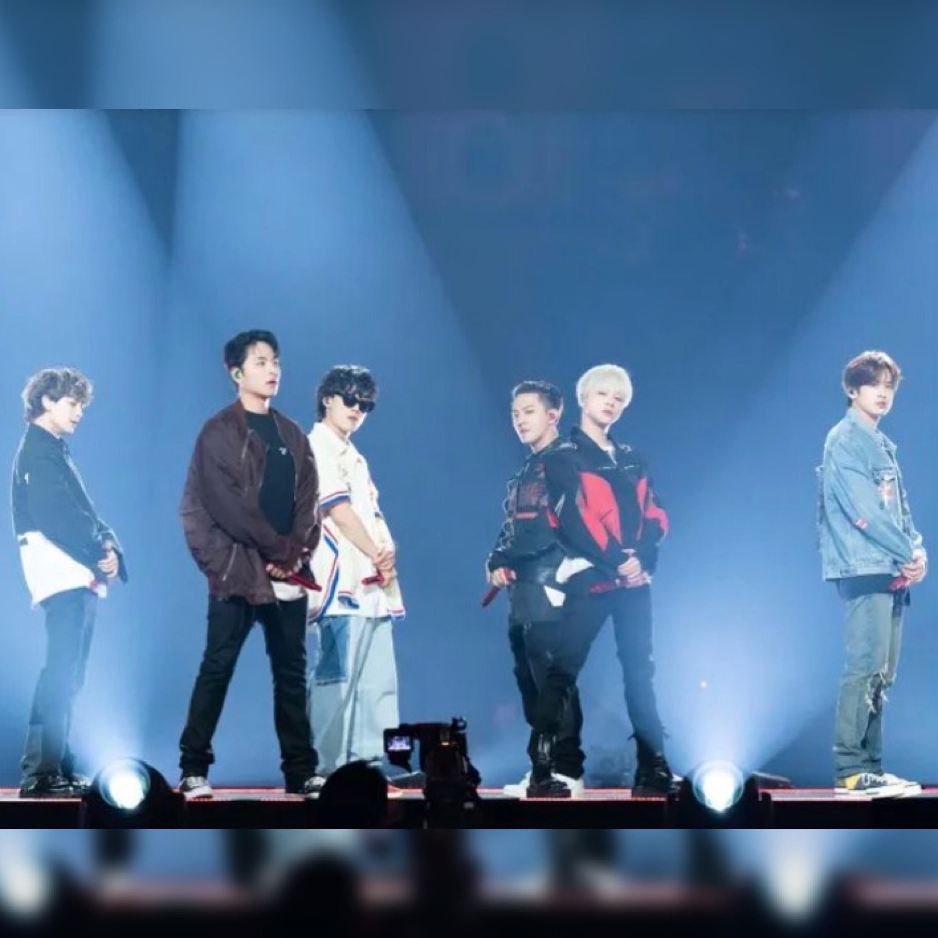 Behind-the-scenes cut of iKON