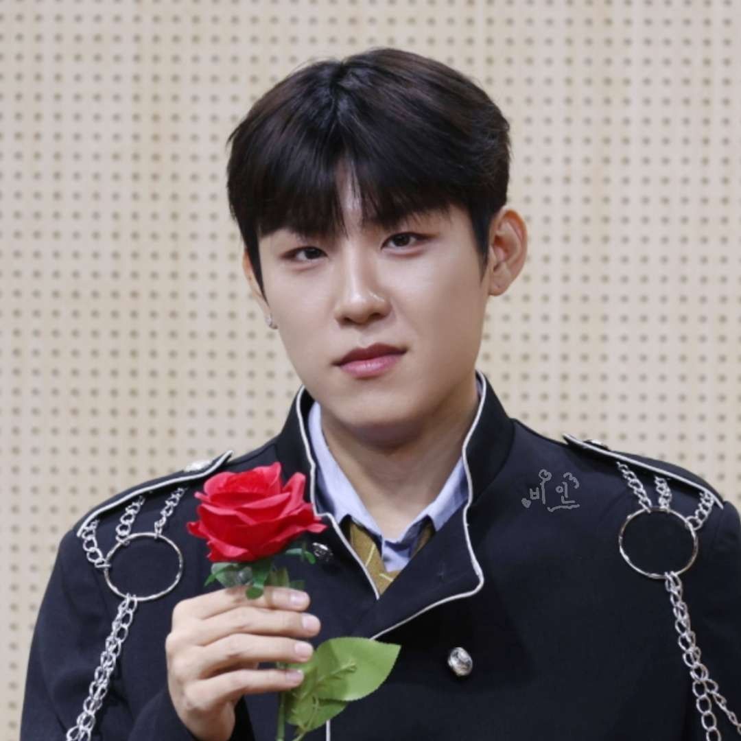 朴佑镇 (AB6IX)的幕后花絮