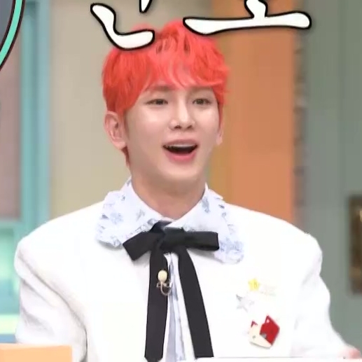 A moment captured by Key (SHINee)'s fan