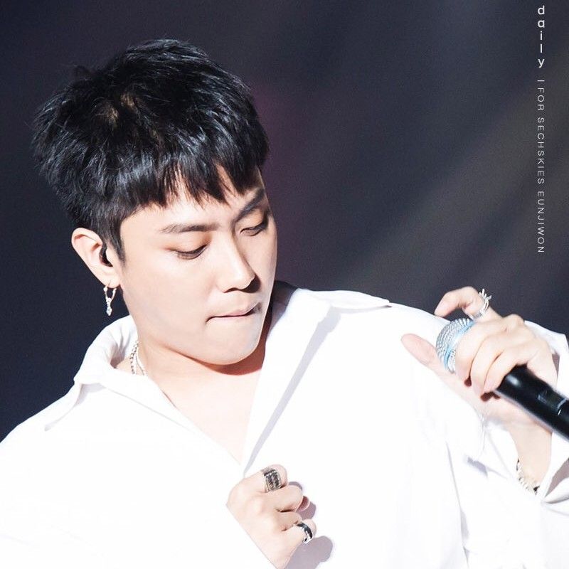 Latest photo of Eun Jiwon (SECHSKIES)