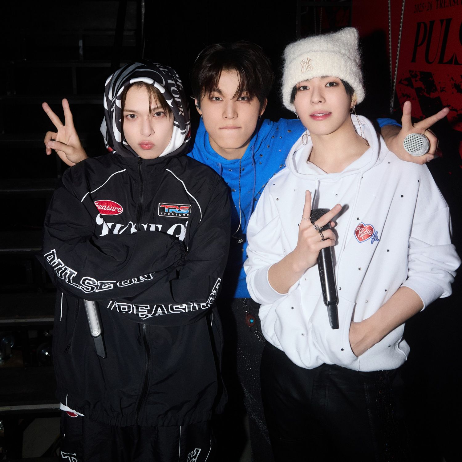 Foto aktivitas terbaru TREASURE