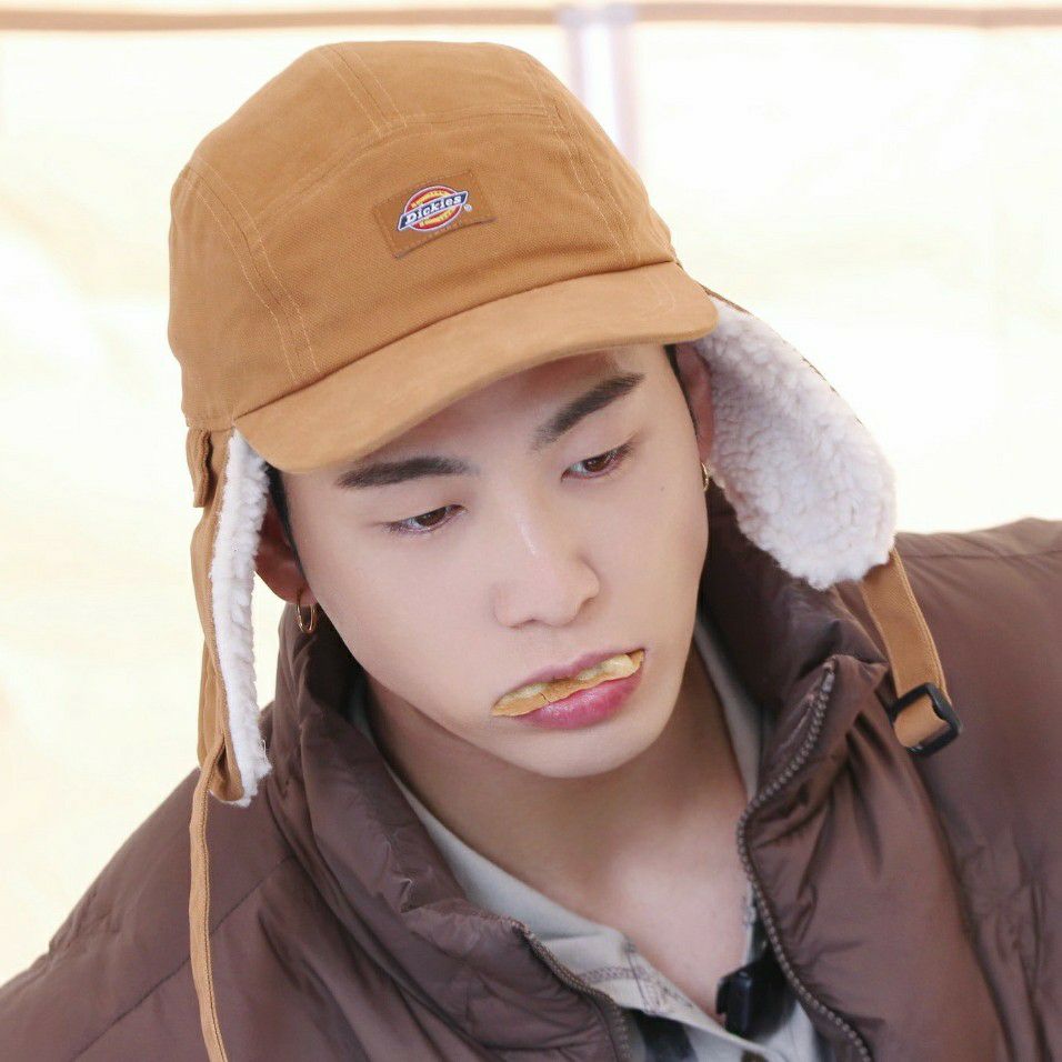 Latest photo of Baekho