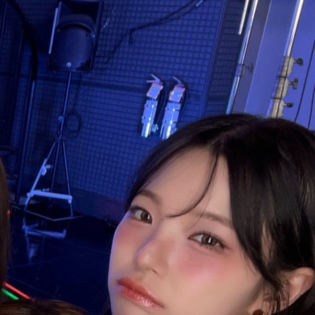 Recent activity shot of fromis (9)