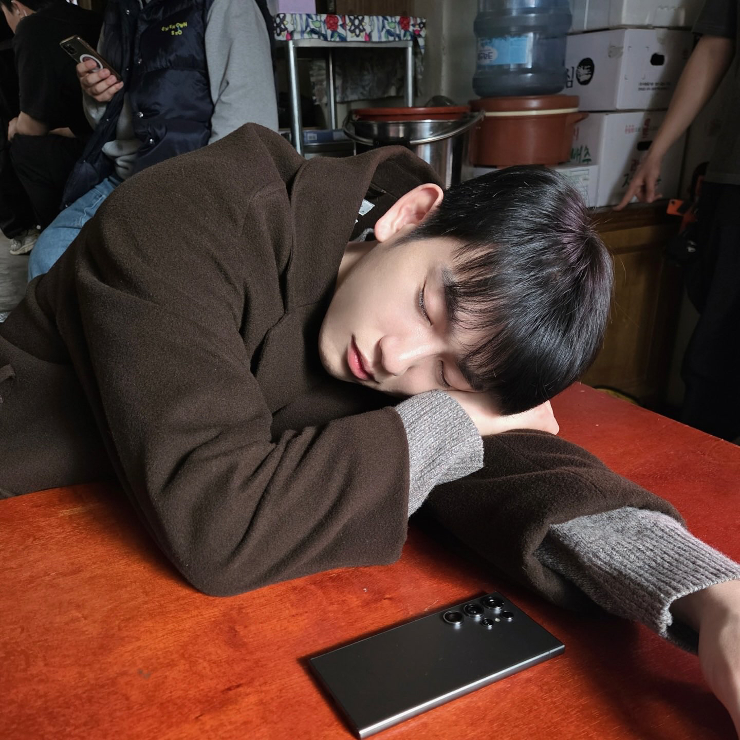 Latest photo of Jinyoung (GOT7)
