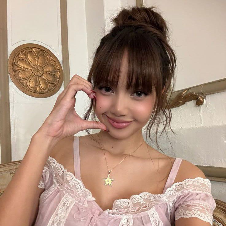 Latest photo of BLACKPINK