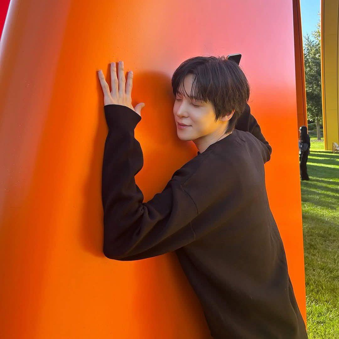 Behind-the-scenes cut of Yunho (ATEEZ)