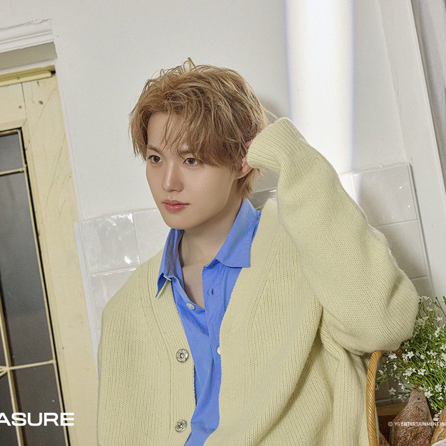 Momen yang diabadikan oleh penggemar TREASURE