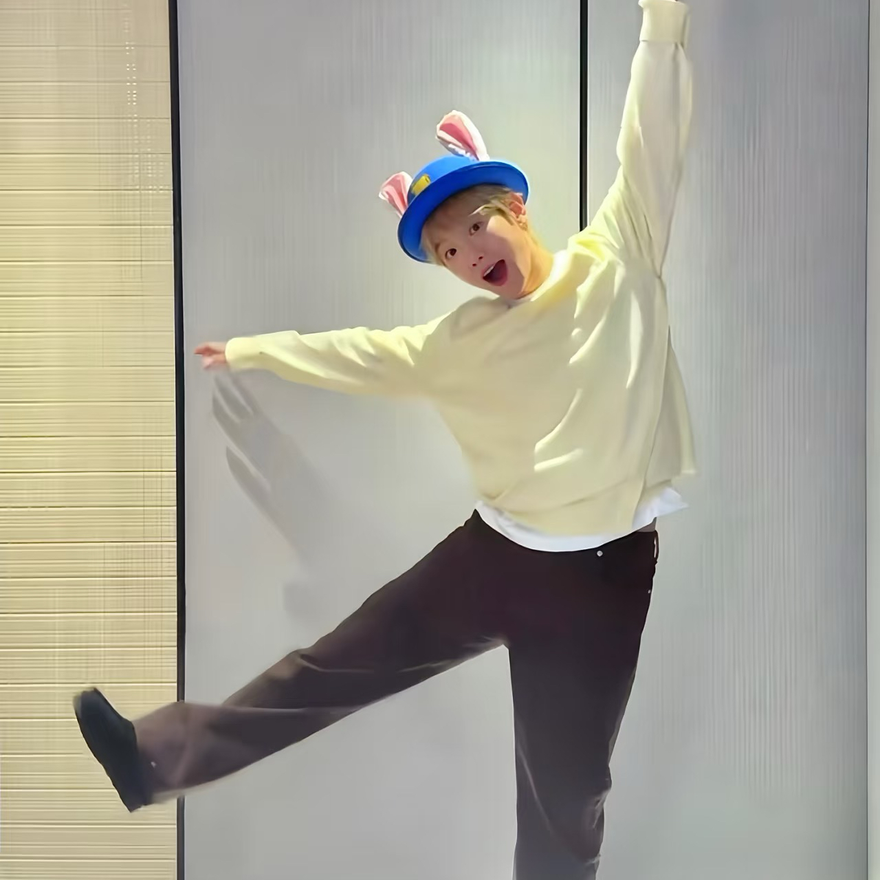 Foto aktivitas terbaru EXO