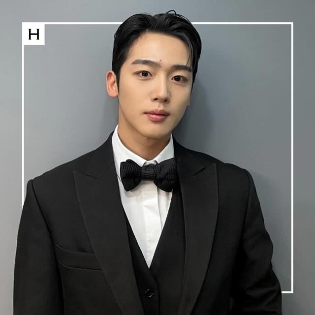 Latest photo of Kim Yohan (WEi)