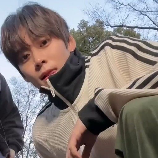 Behind-the-scenes cut of Eunseok (RIIZE)