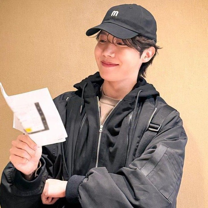 A moment captured by j-hope (BTS)'s fan