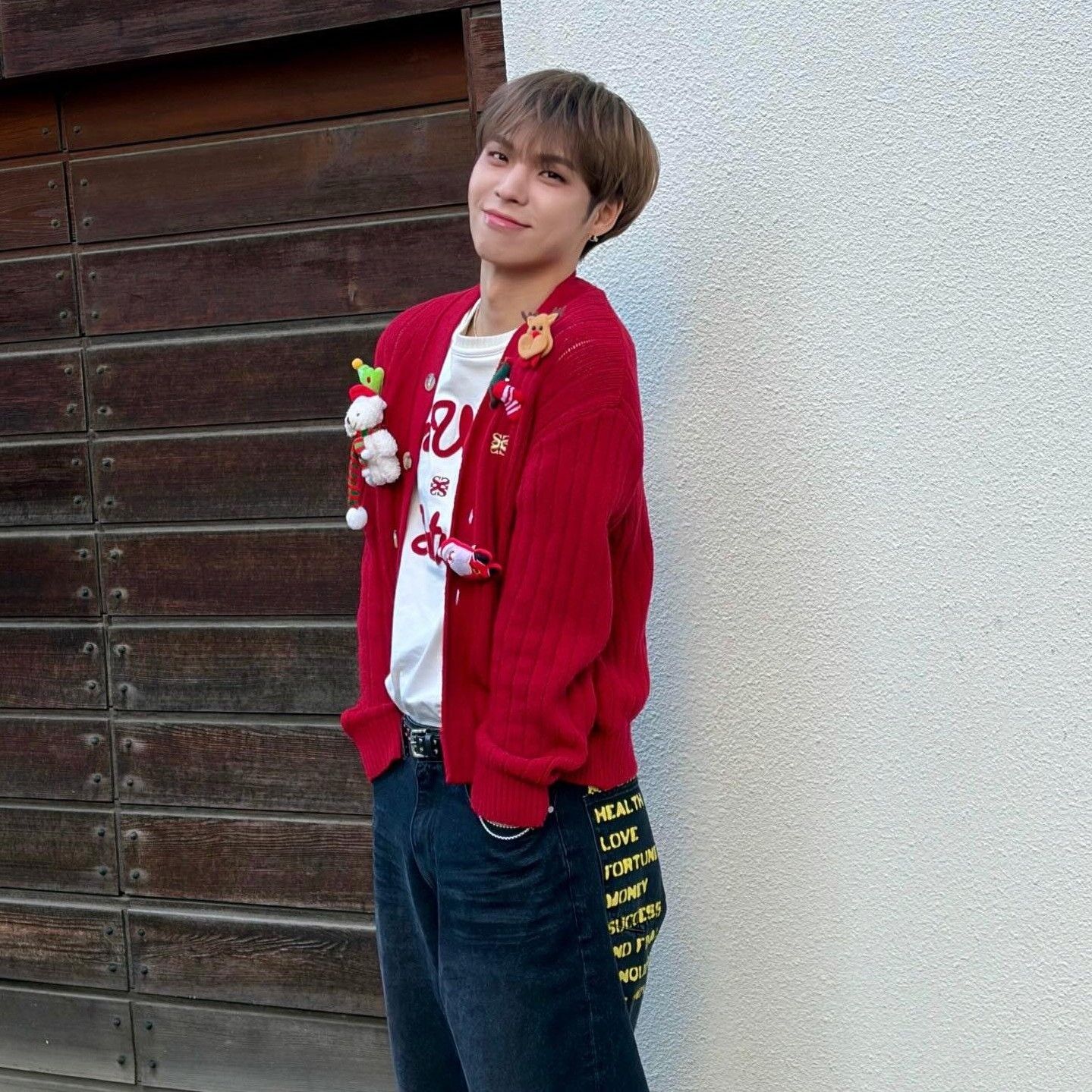 Latest photo of BX (CIX)