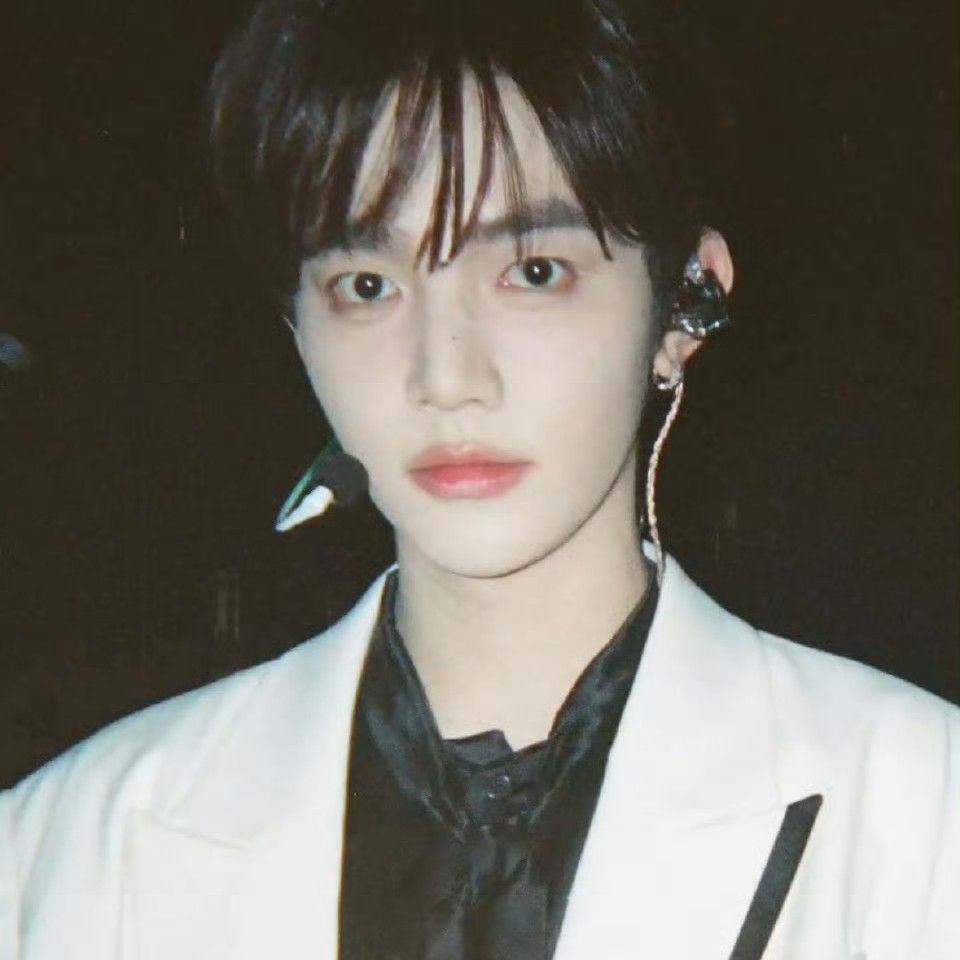 Latest photo of Zhang Hao (ZEROBASEONE)