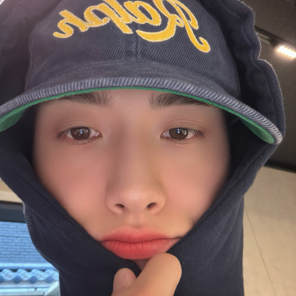 Popular profile picture of Yeoone (PENTAGON) loved by fans