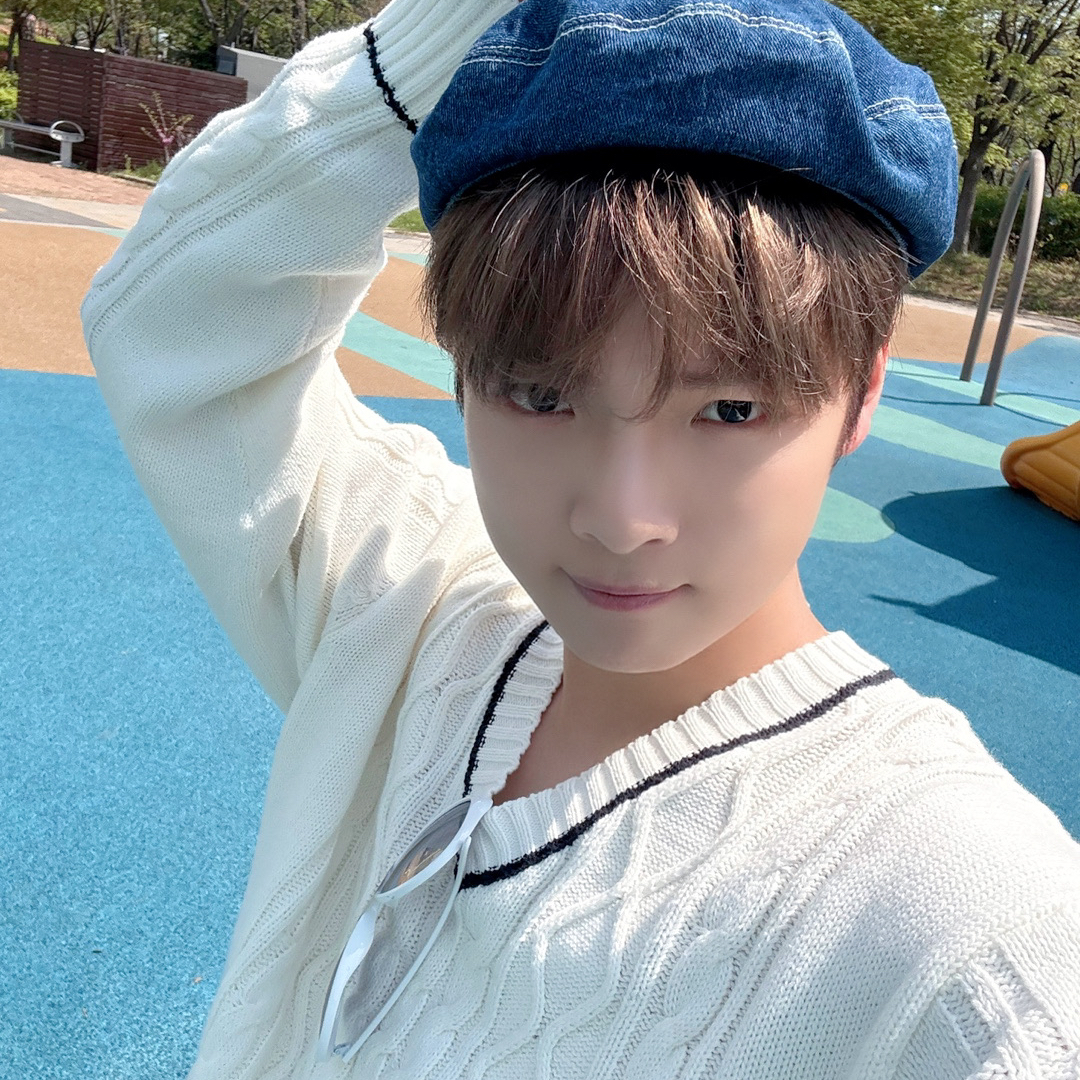 Recent activity shot of Choi JunSeong (GHOST9)