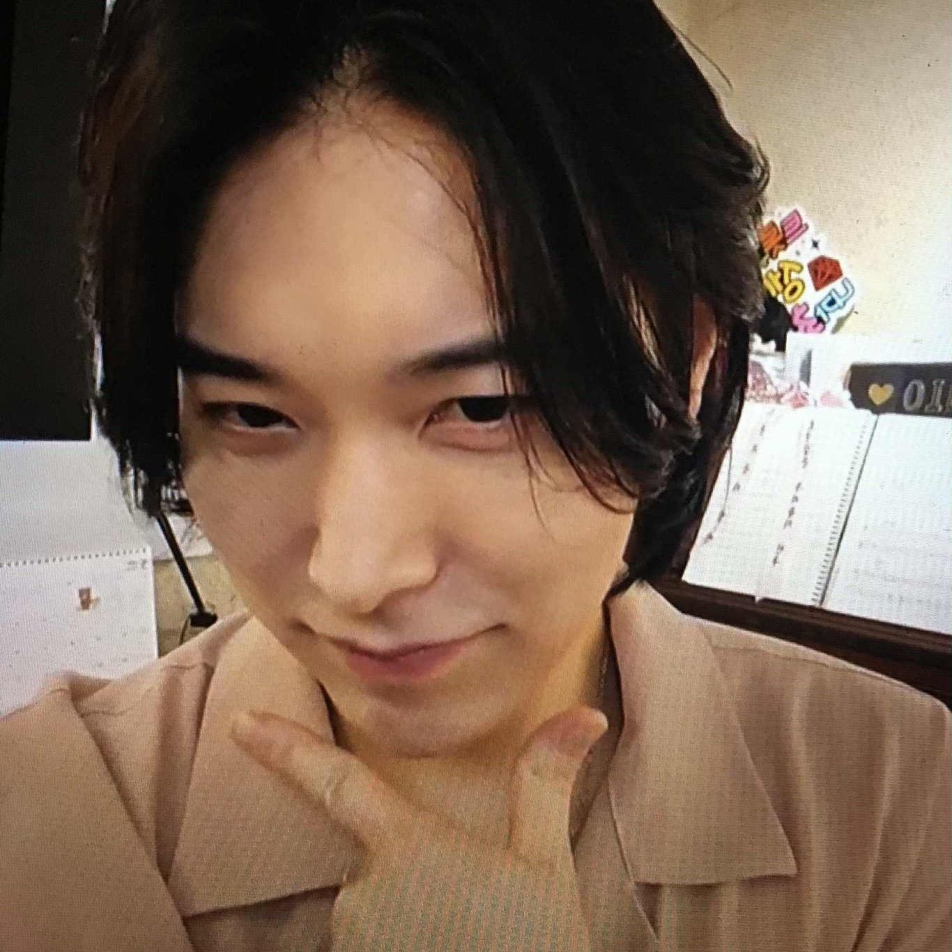 Behind-the-scenes cut of Sungmin (Super Junior)