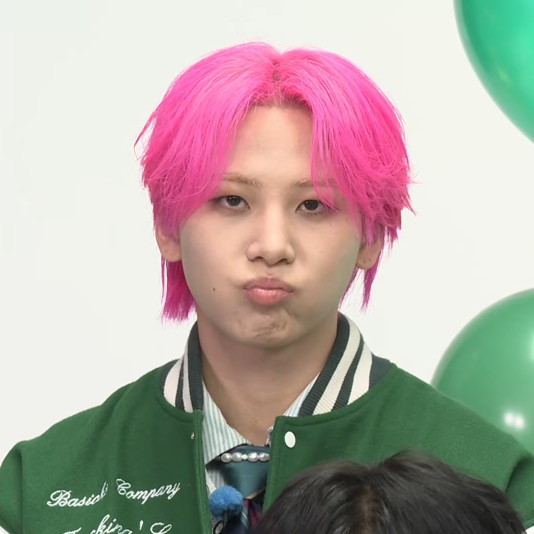 Recent activity shot of Kawashiri Ren (JO1)