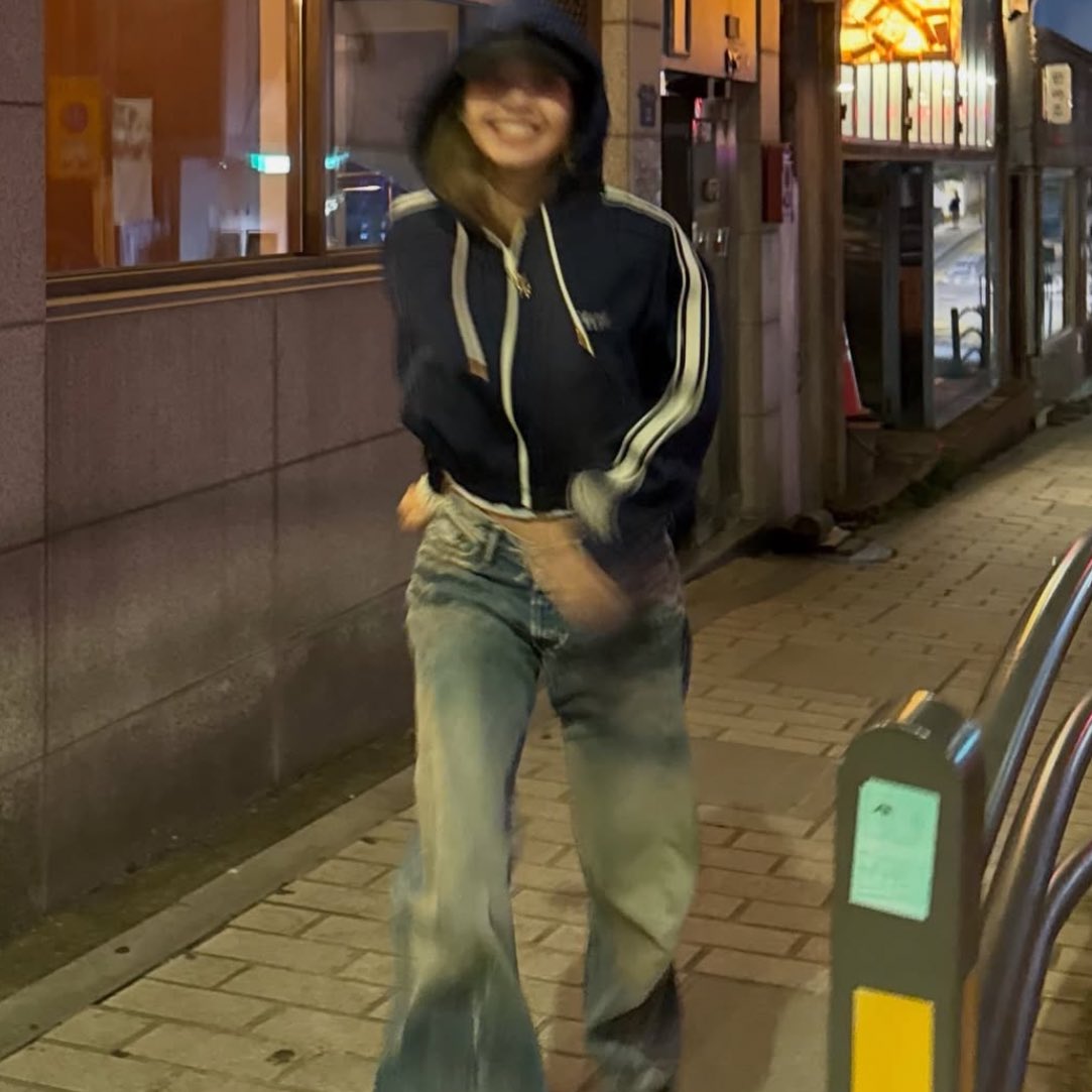 리사 (BLACKPINK) 최근 활동샷