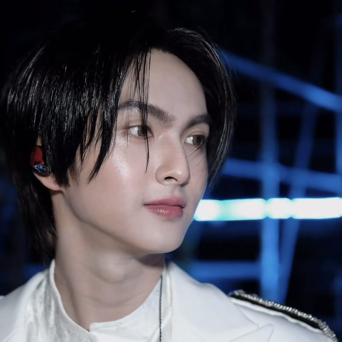 A moment captured by Copper (BUS)'s fan