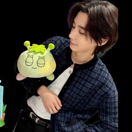 イハン (BOYNEXTDOOR)の舞台裏ショット