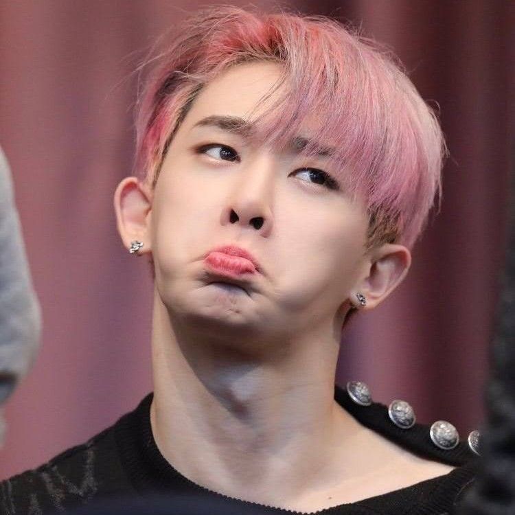 Recent activity shot of Wonho