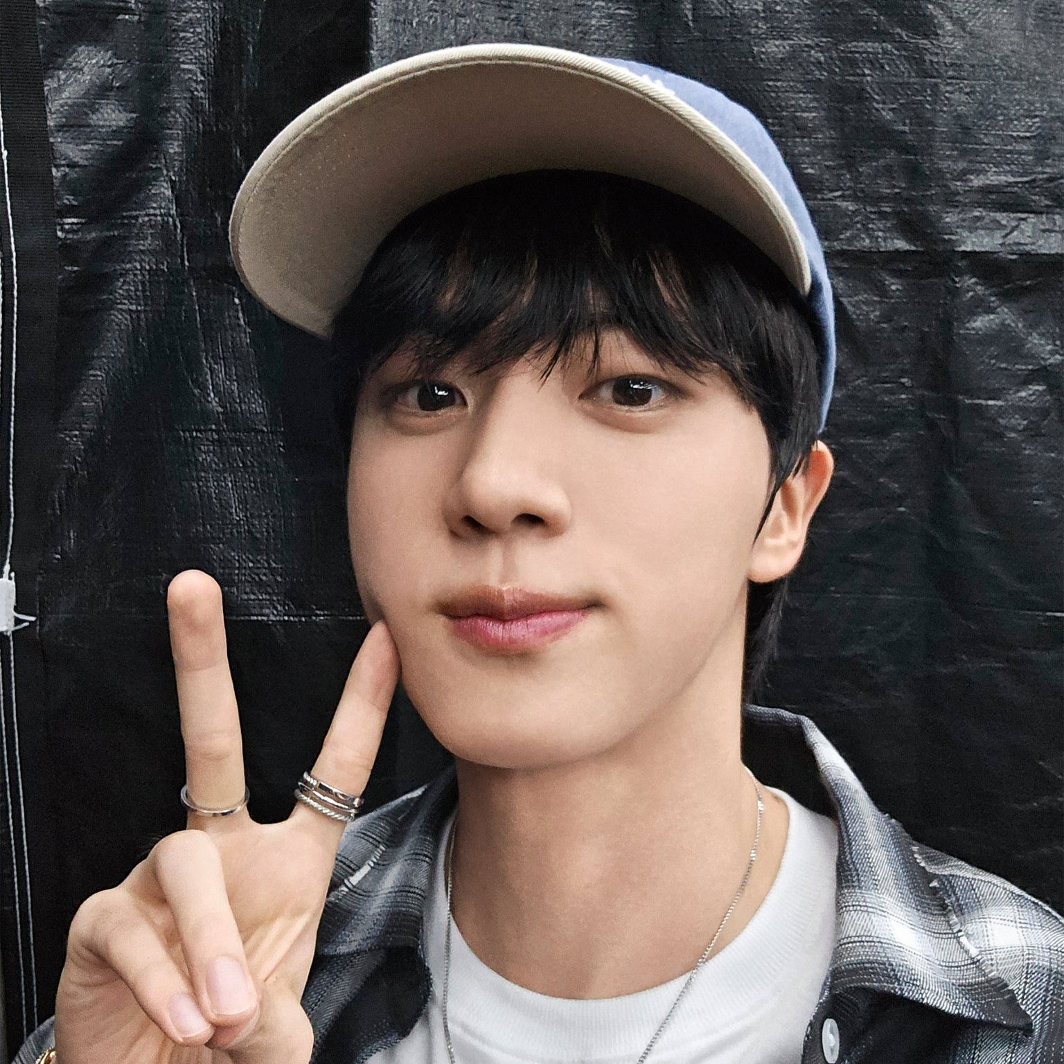 Latest photo of Jin (BTS)