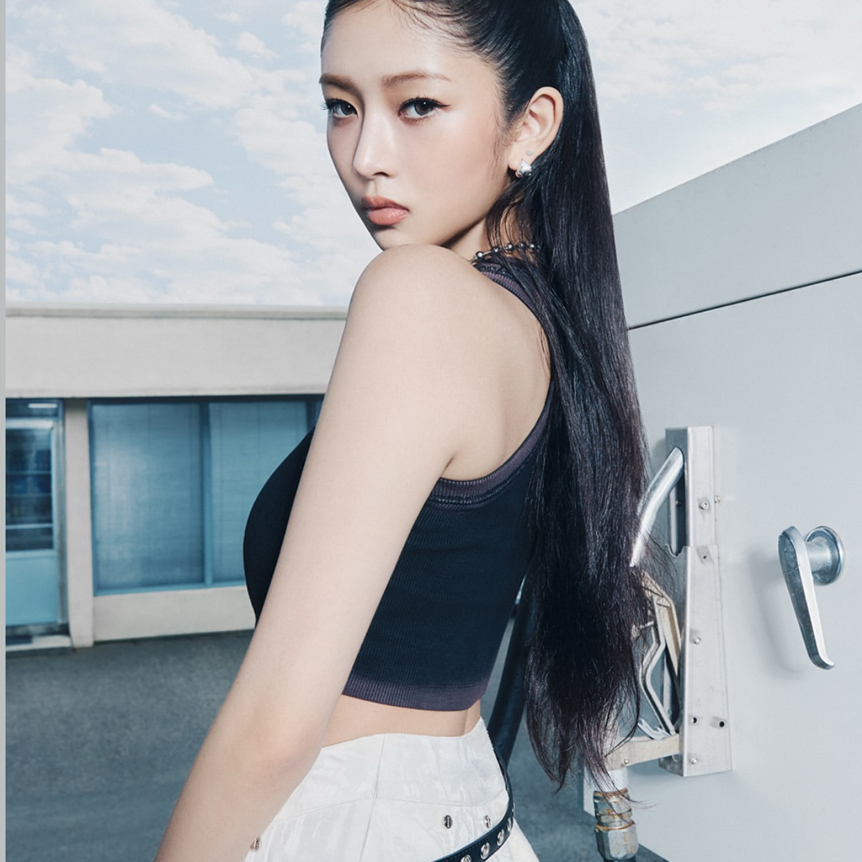 Recent activity shot of Rei (IVE)