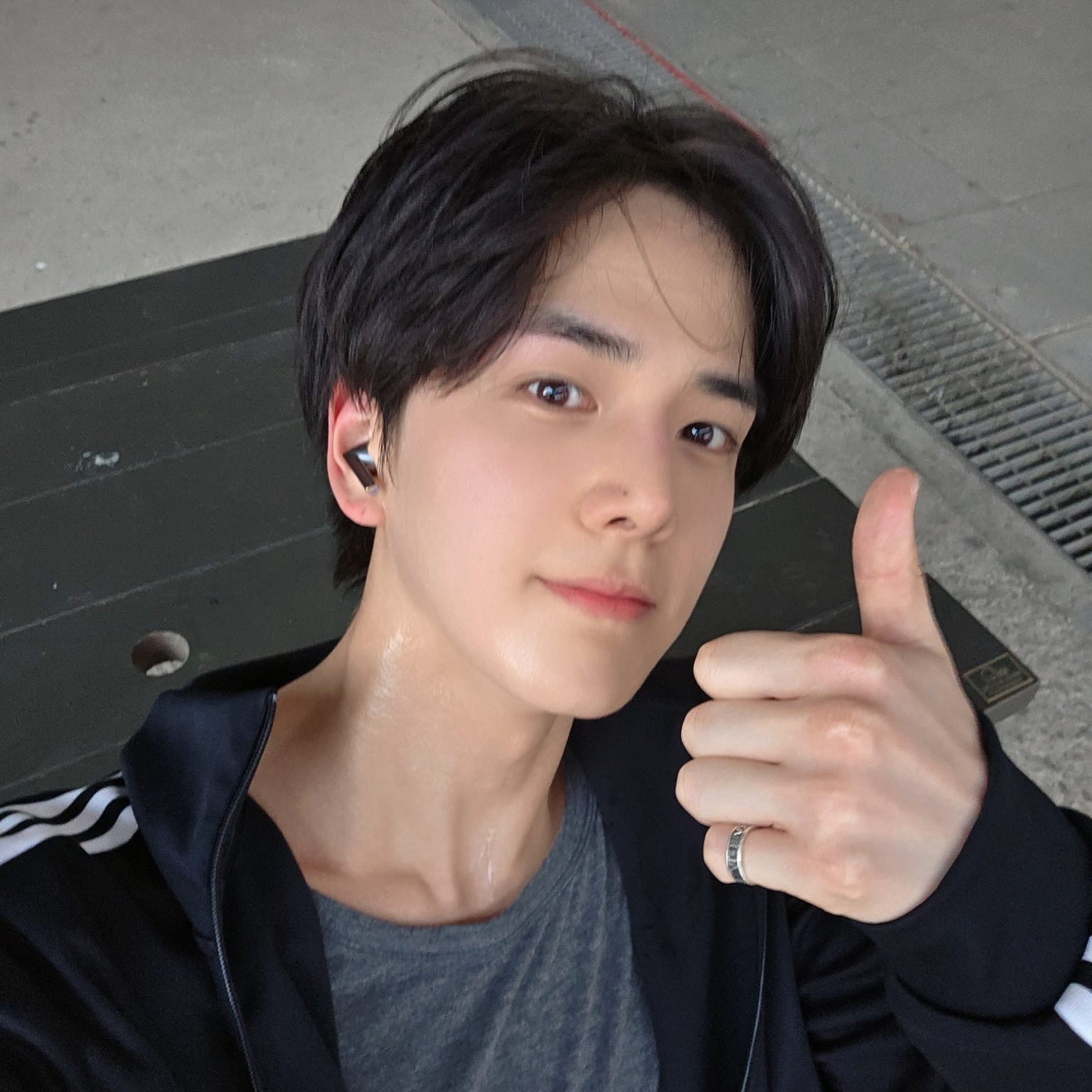 Latest photo of Younghoon (THE BOYZ)