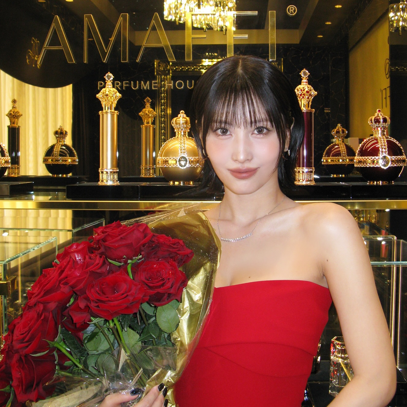 Latest photo of Momo (TWICE)