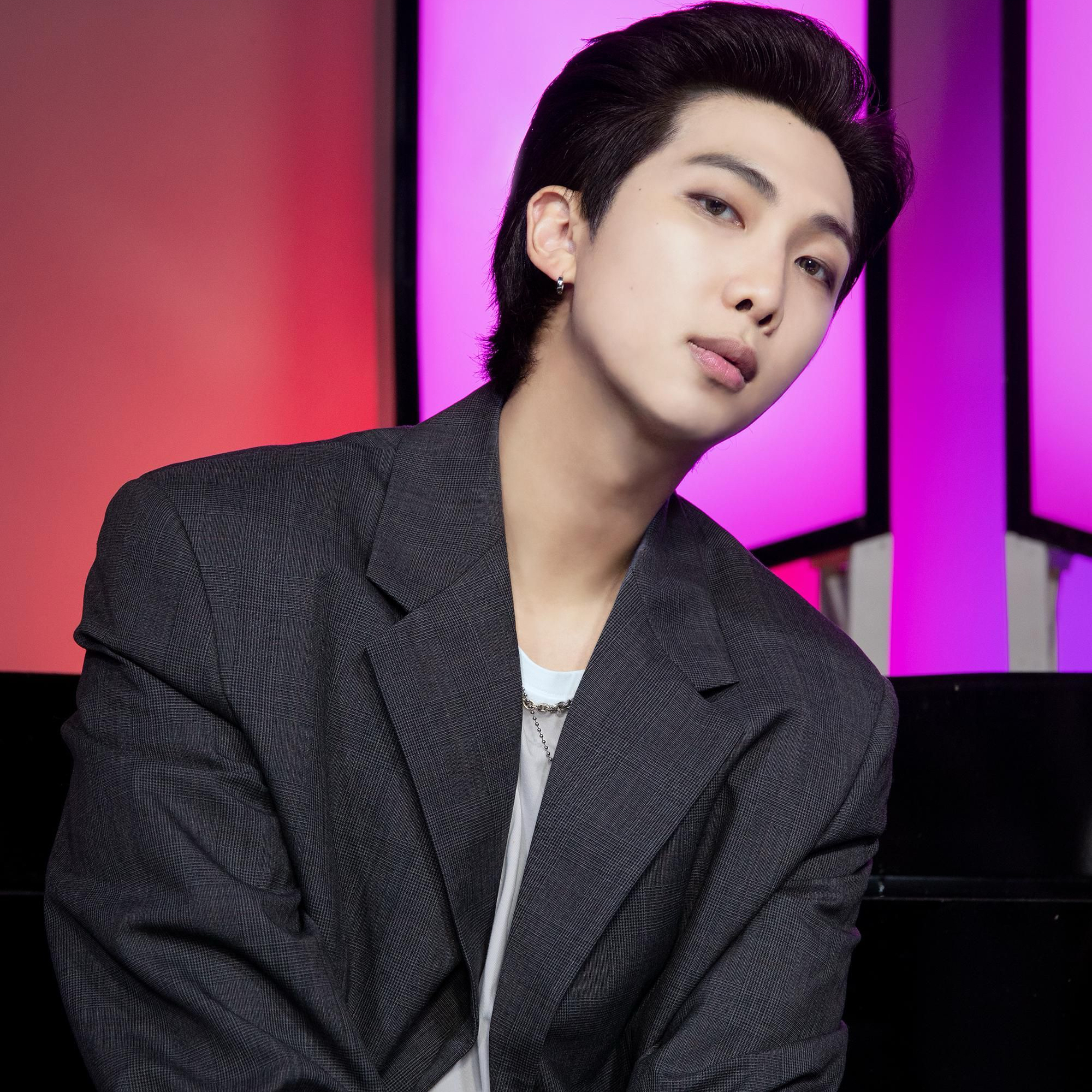 Behind-the-scenes cut of RM (BTS)